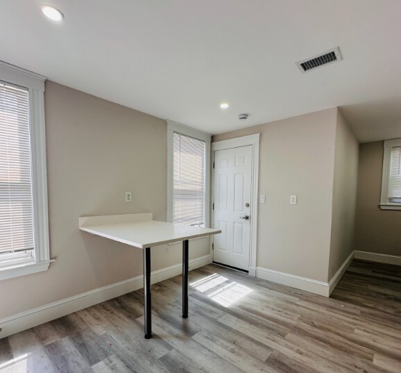 Photo - 4 Sumner Sq Unit 1