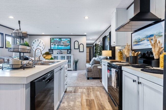 Photo - Bluewood Ranch