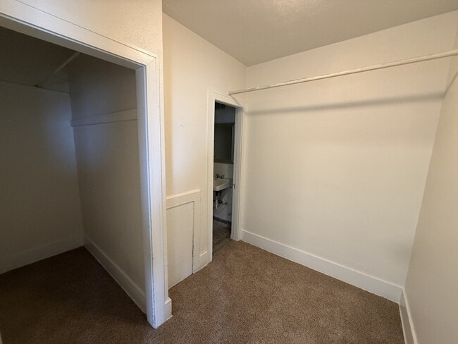 Photo - 16 N Broadway St Unit 33