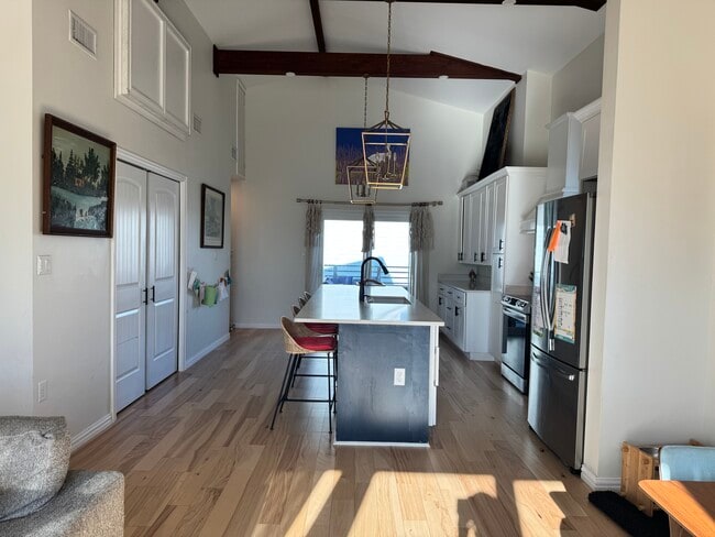 Photo - 209 Nautilus