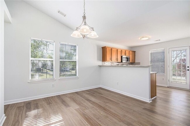 Photo - 430 Fairlawn Dr