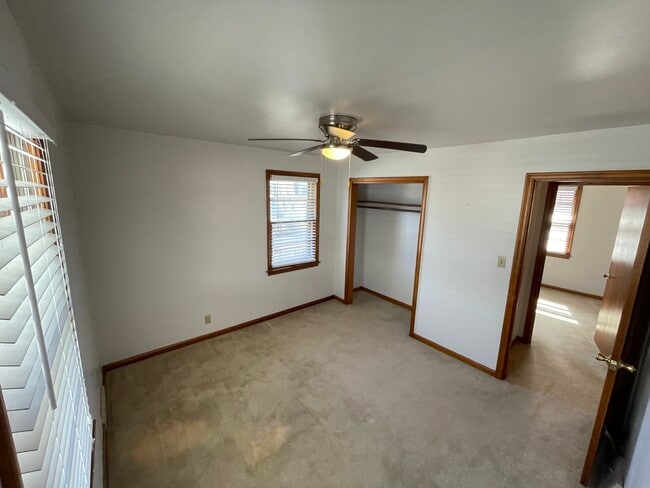 Photo - 3228 N Weil St Unit Upper Duplex