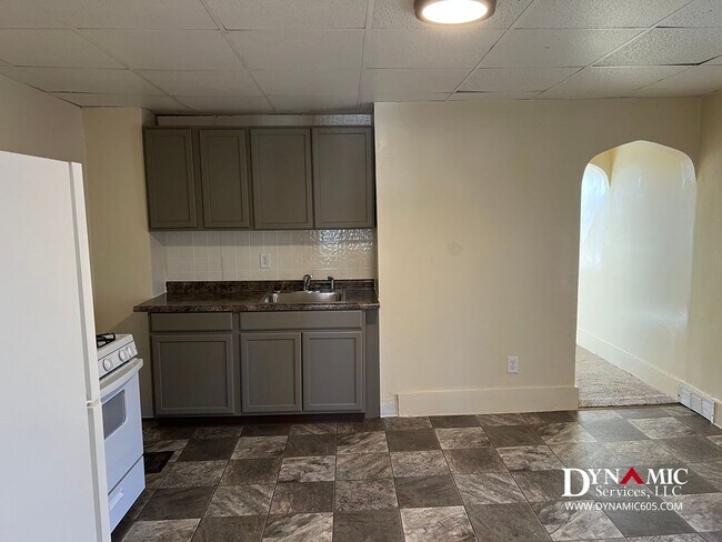 Photo - 612 W 11th St Unidad Apt. 3