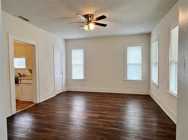 Photo - 607 Woodbine Ave