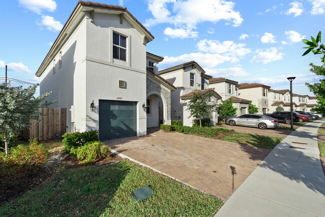 Photo - 2405 NW 131st Cir