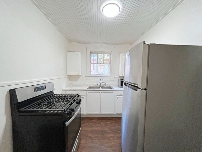 Photo - 1 Bedroom Duplex In Capital Heights