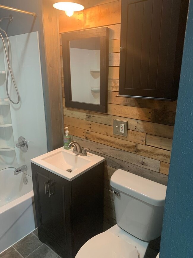 Photo - 120 Grand Blvd