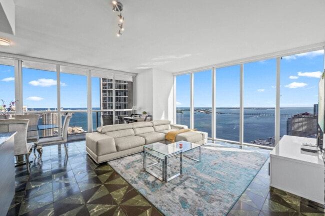 Building Photo - 485 Brickell Ave Unit SI ID1520348P