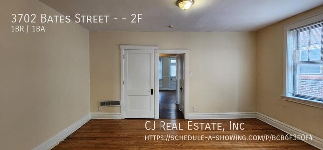Photo - 3702 Bates St