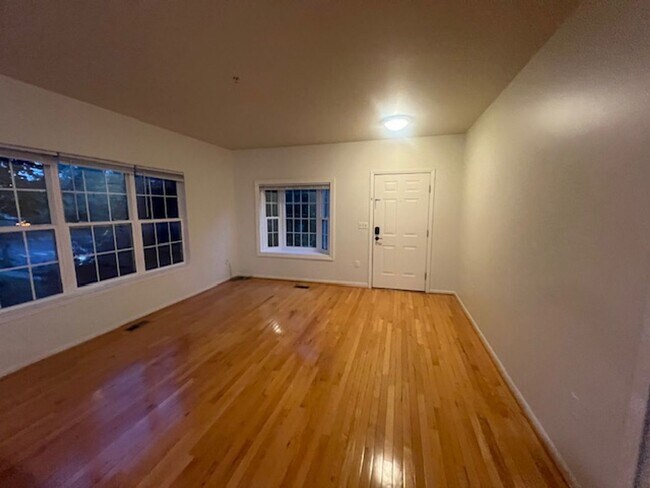 1053 Maiden Ln Unit 1053