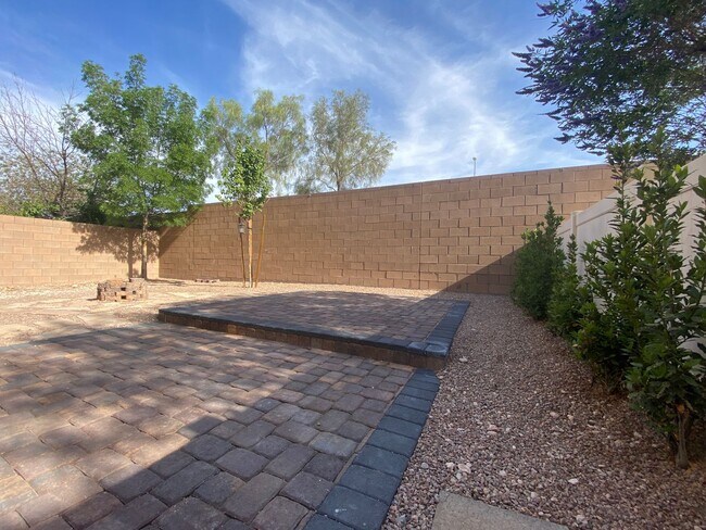 Photo - Beautiful 4-Bedroom Home with Den in Mountain’s Edge