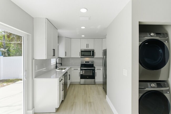 Photo - Top Shelf Aquisitions Unit 5720 79th Ave. N