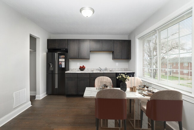 Photo - Heritage Green Apartments