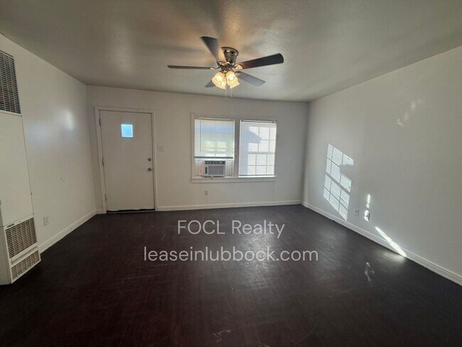 Photo - 2 bedroom, 1 bath - Large back yard