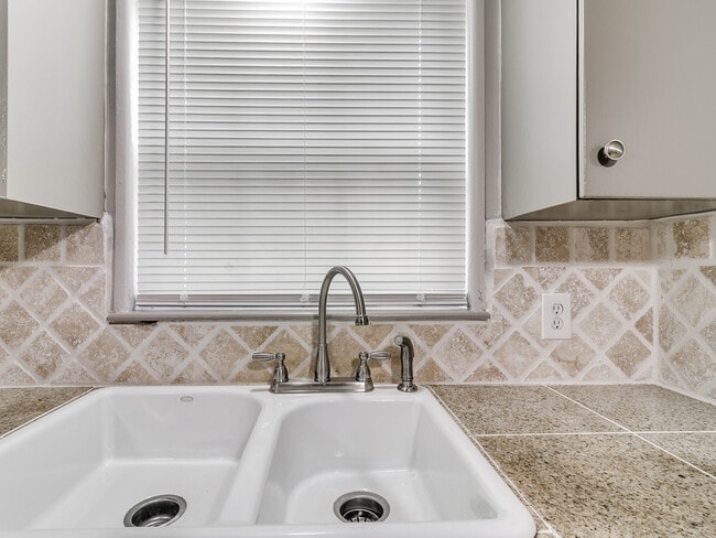 Photo - 3816 NW 20th St