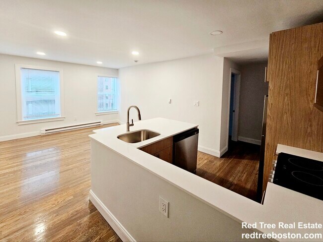 Photo - 529 Beacon St Unit 17