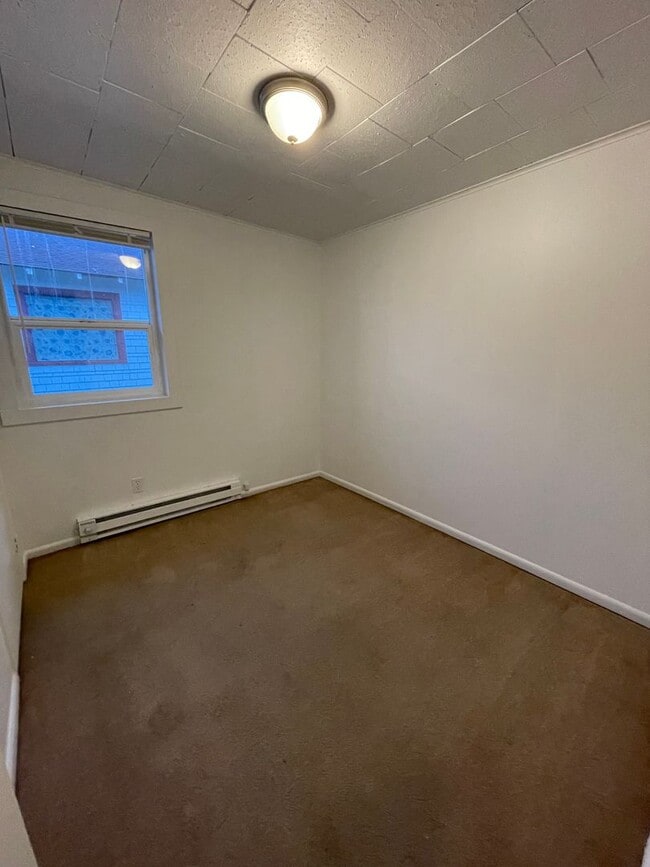 Photo - Watkins (7467 Maxwelton Rd.) Unit #1