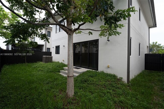 Photo - 1159 NW 3rd St