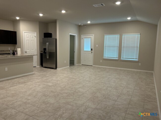 Photo - 1319 Iron Horse Dr