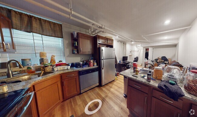 Building Photo - 6 Forest St Unit 3A Rental