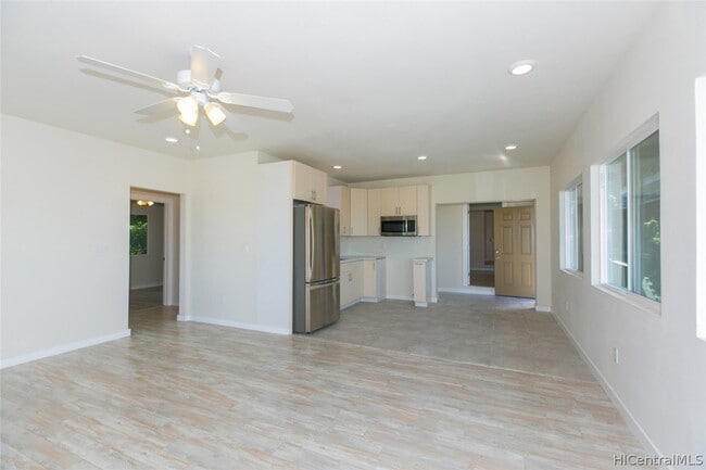 Photo - 1915 Kalihi St