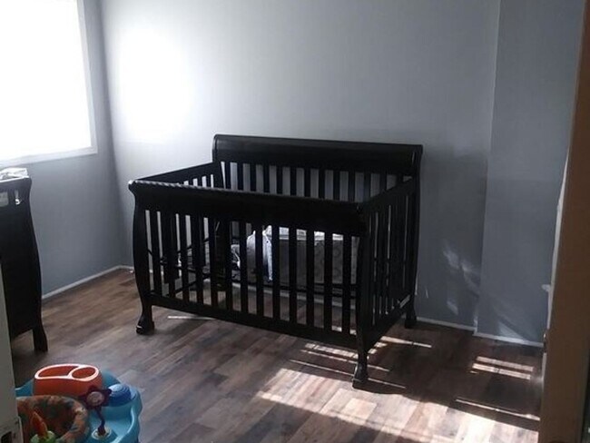 Photo - 2 Bedroom Single Family Home in Muncie