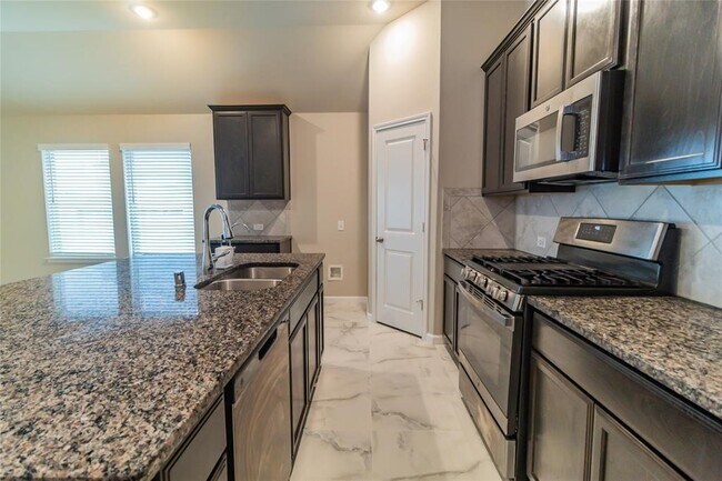 Photo - 8918 Hartford River Ln