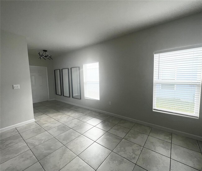 Photo - 1517 Majestic Ln