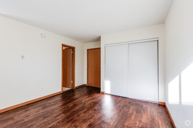 Studio - 400SF - Living and Bedroom