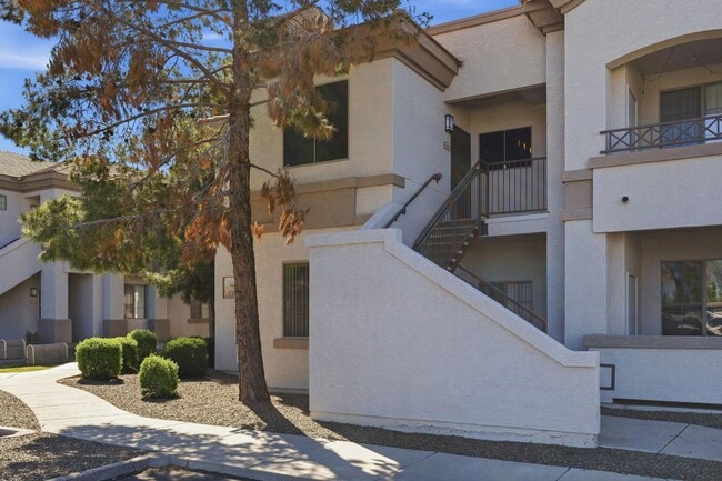 Photo - 1941 S Pierpont Unit Apt 2070