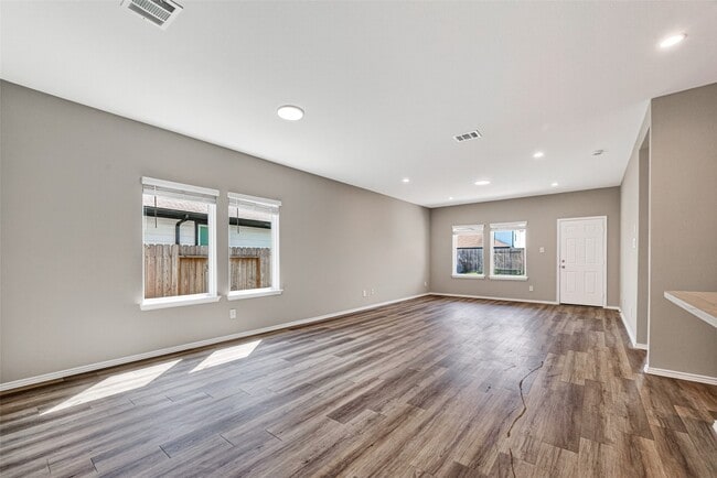 Photo - 14529 Lily Plns Dr
