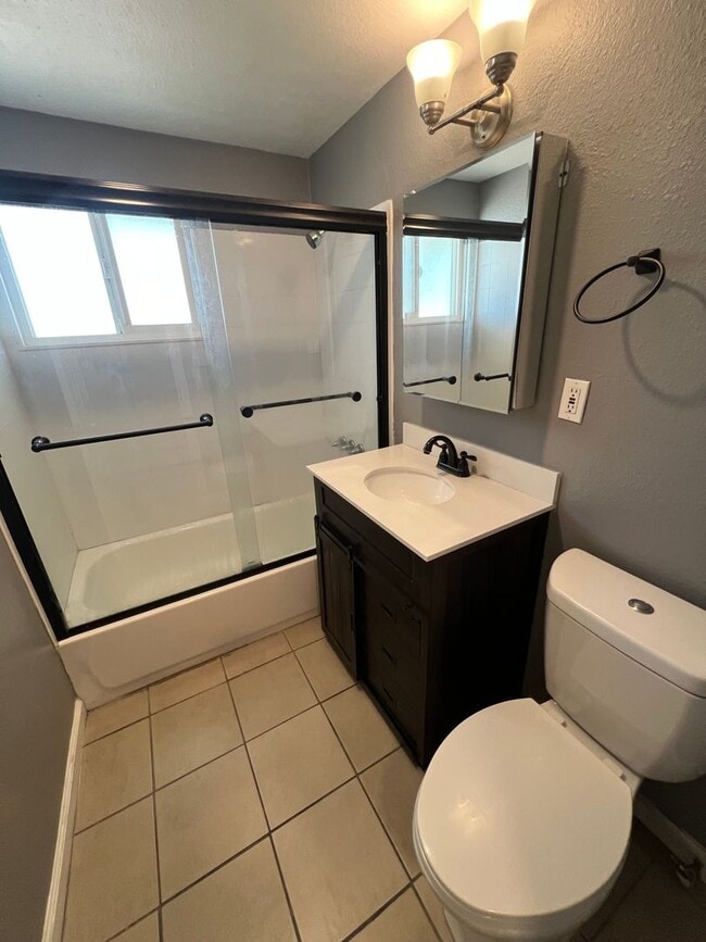 Photo - 15643 Sueno Ln Unidad C