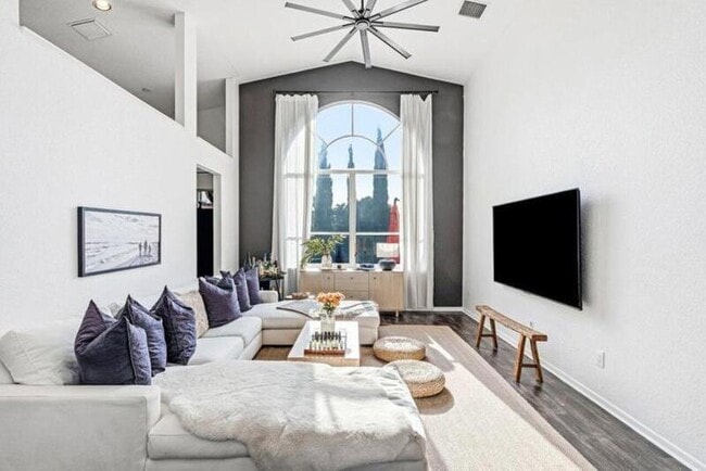 Photo - 9507 Lake Serena Dr