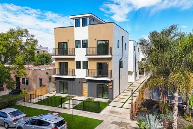 Building Photo - 5209 20th St