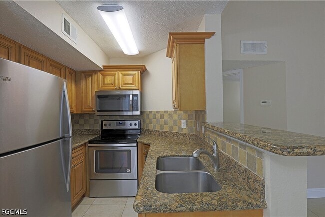 Photo - 12601 Equestrian Cir Unit 1104
