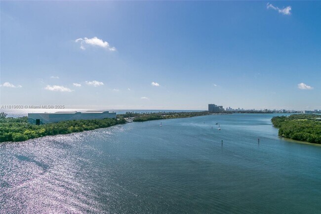 Photo - 500 Bayview Dr Unit 826