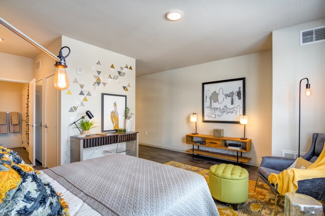 Photo - The Link Minneapolis Tower