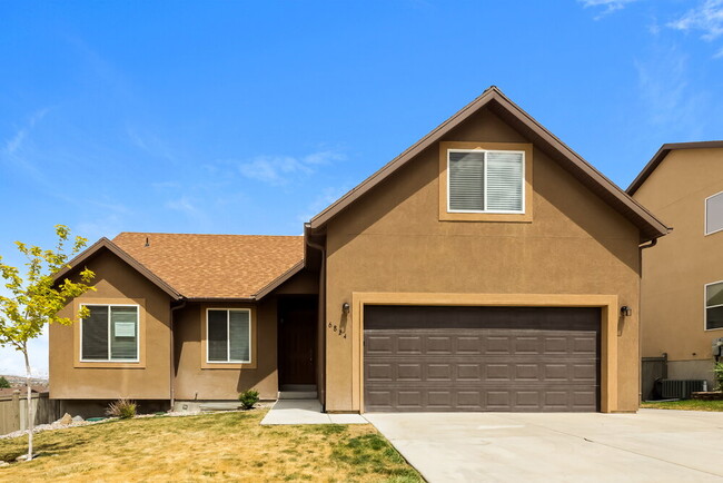 Building Photo - 6824 Yakima Way Rental