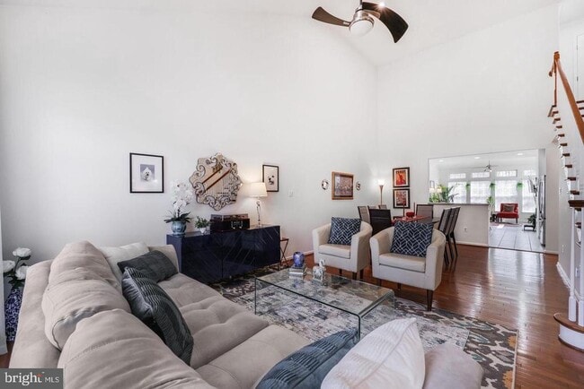 Photo - 2157 Vittoria Ct