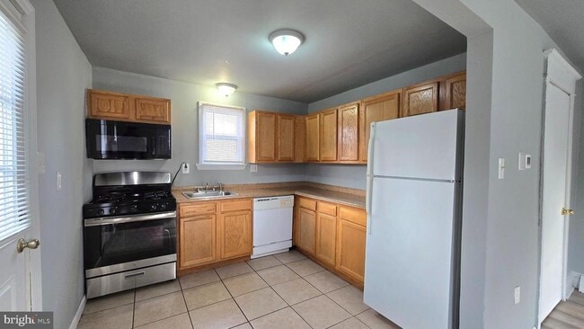 Photo - 2105 Hunter St