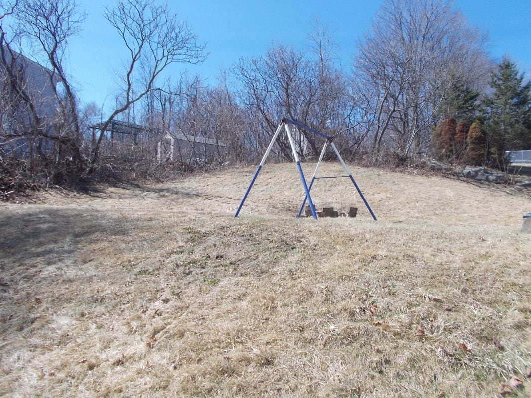 Photo - 288 Ginger Ln