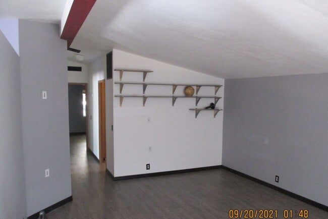 Photo - Nice One Level Single Family Home Located in a quiet Cul-de-sac! Water & sewer is Included !