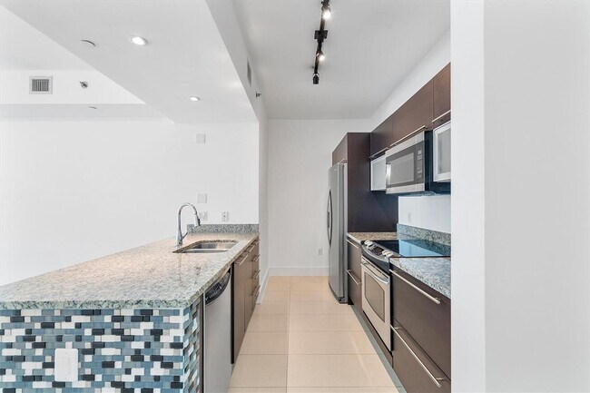 Photo - 951 Brickell Ave Unit 700