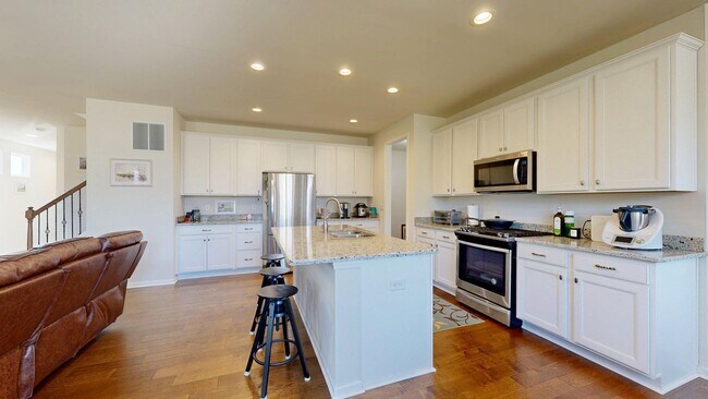 Photo - 2901 Dillon Dr