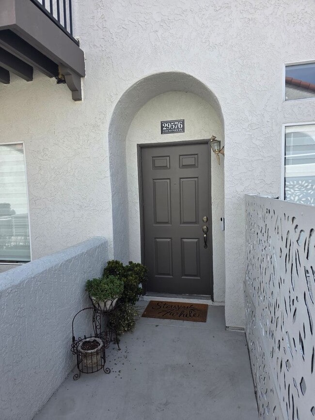 29576 Courtney Pl
