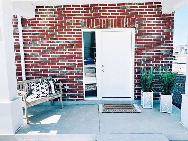860 Place Townhomes