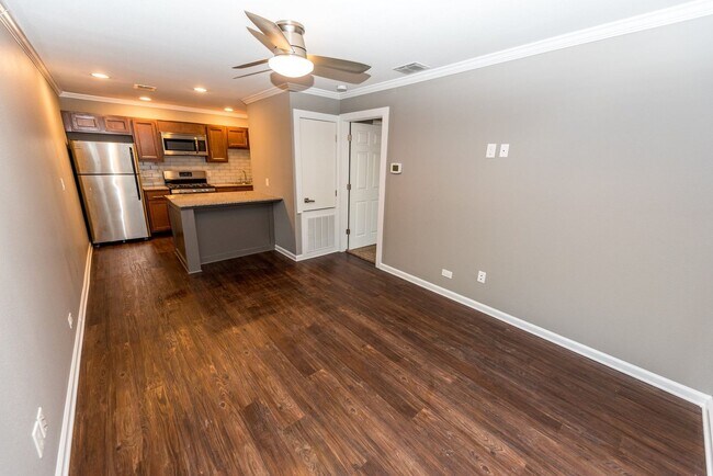 Axiom Apartments