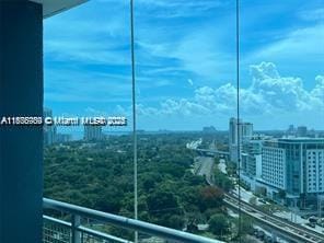 Photo - 60 SW 13th St