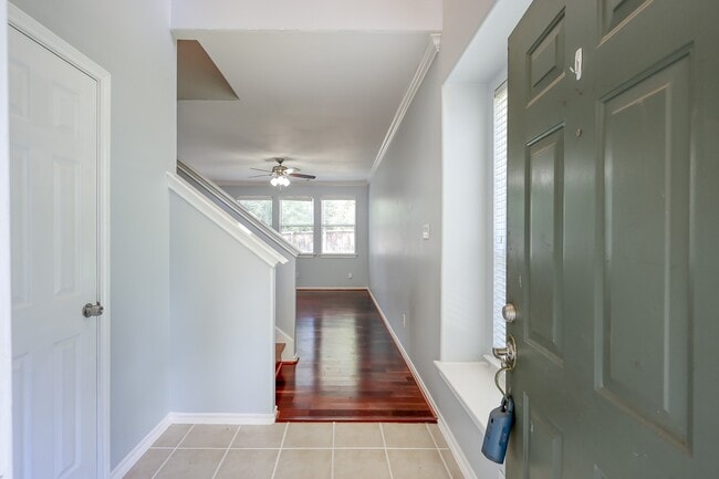 Building Photo - 3 Peach Ridge Pl Rental
