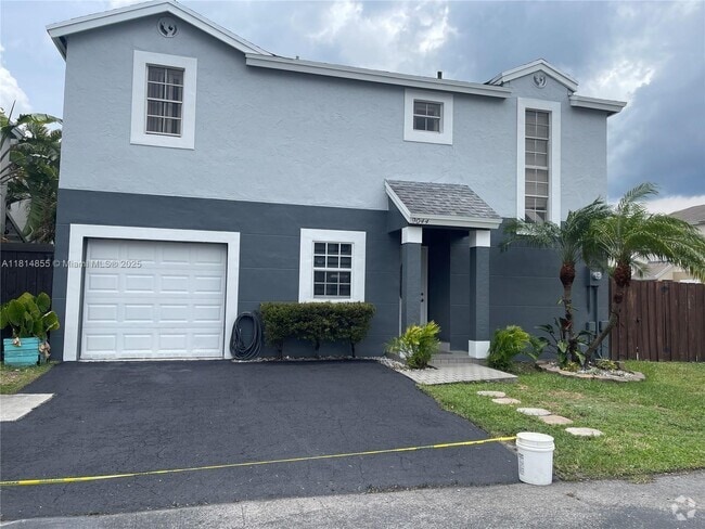 Building Photo - 9044 SW 148th Ct Rental